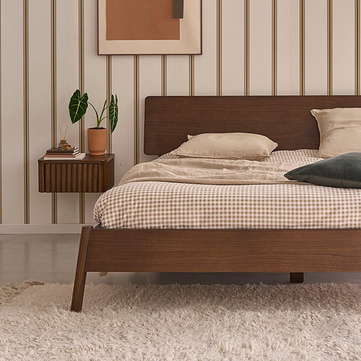 Cama de madera de mindi con acabado nogal 180 cm con somier - Image 6