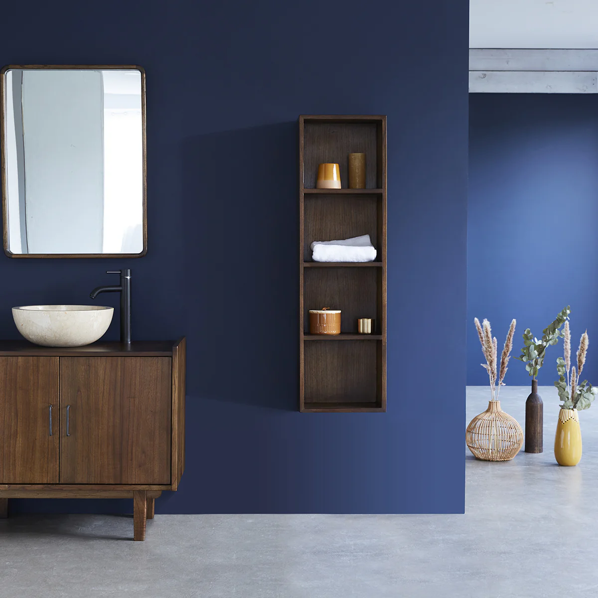 Columna de baño de mindi macizo suspendida 120 cm