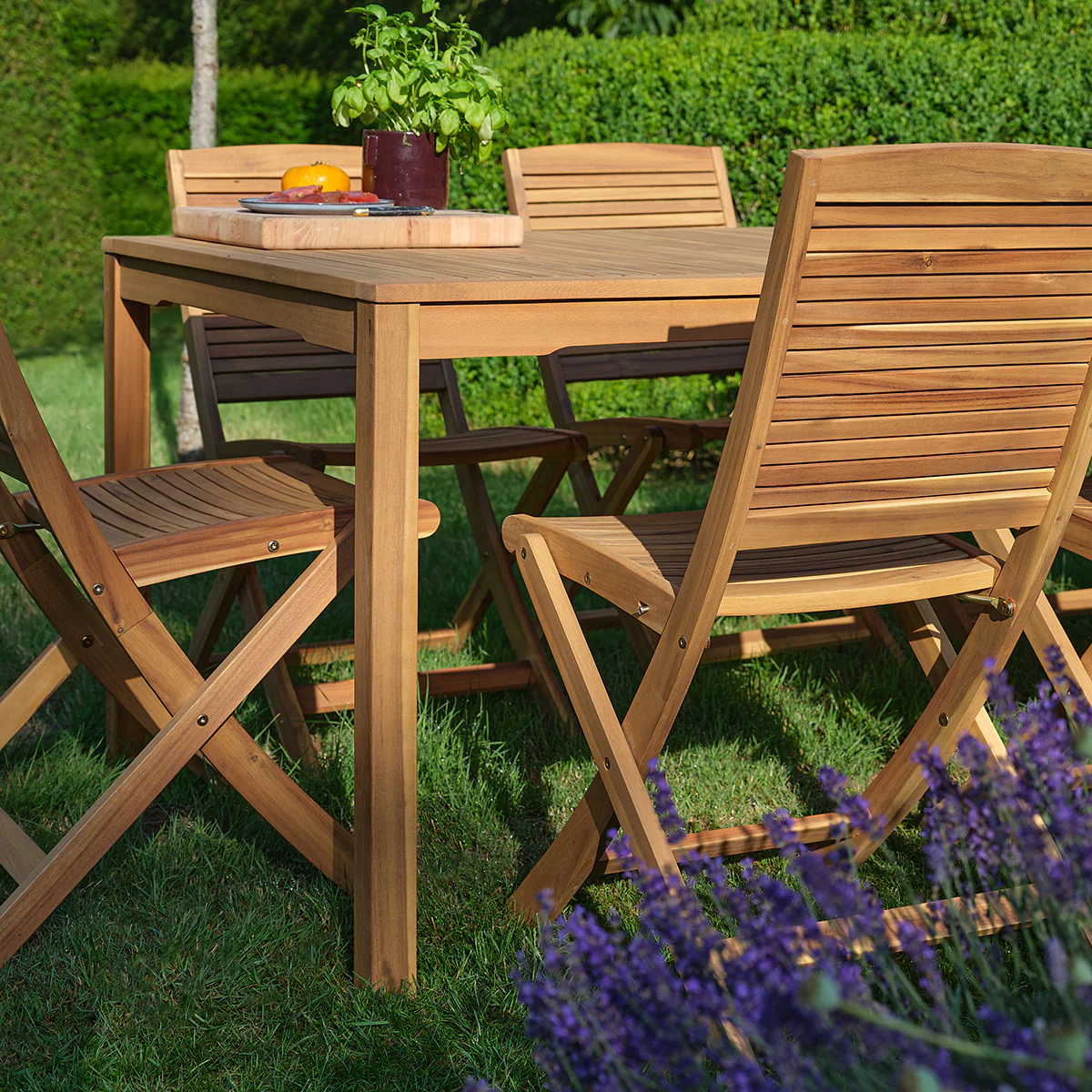 Conjunto de jardín de acacia maciza aceitada para 8 personas. - Image 5