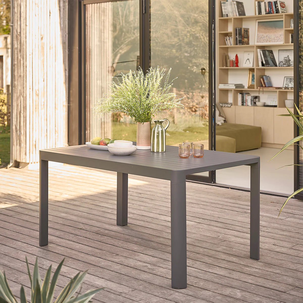 Conjunto de muebles de jardín de aluminio extensible gris para 6/8 pers. - Image 3