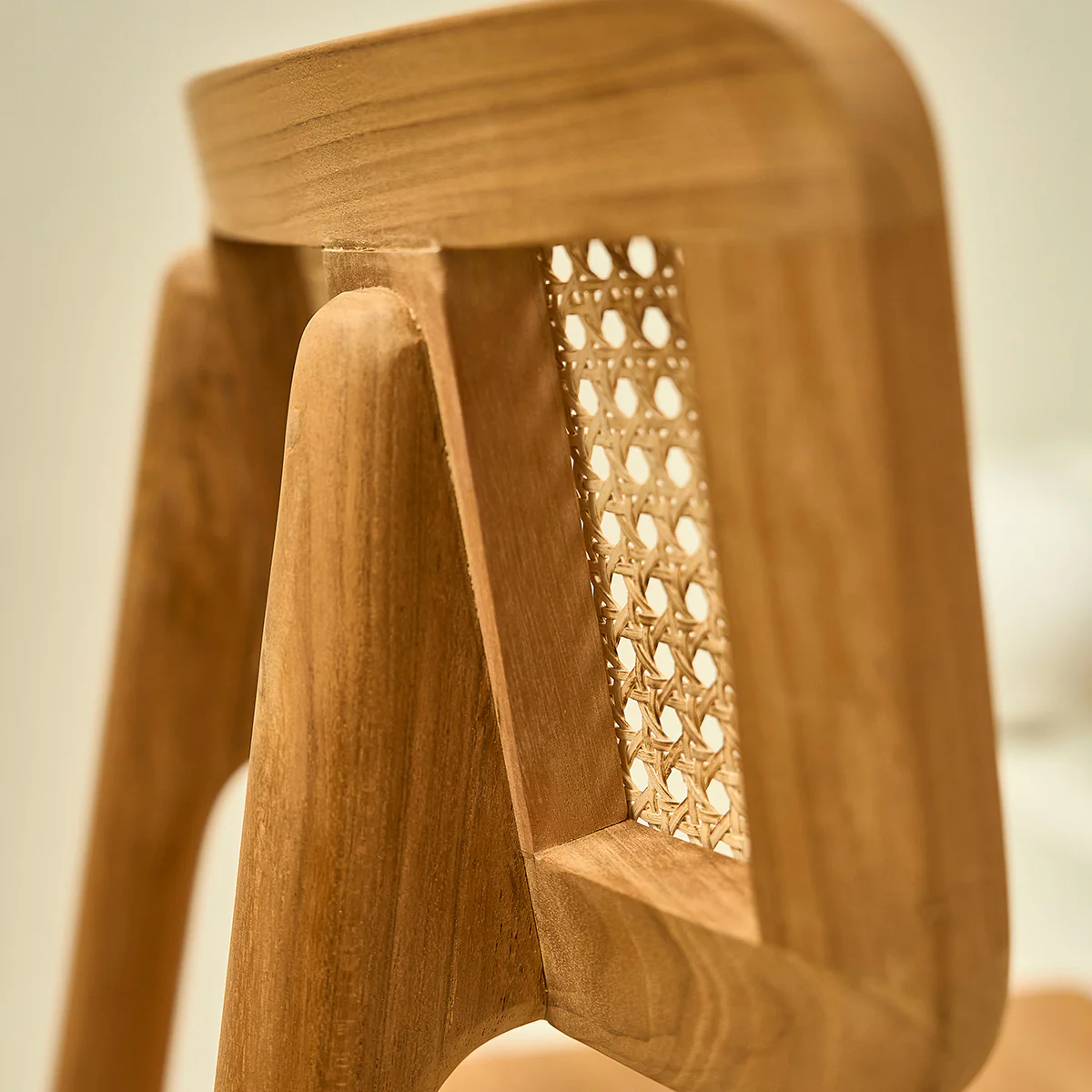 Juego de 2 sillas de teca maciza y rejilla - Image 6