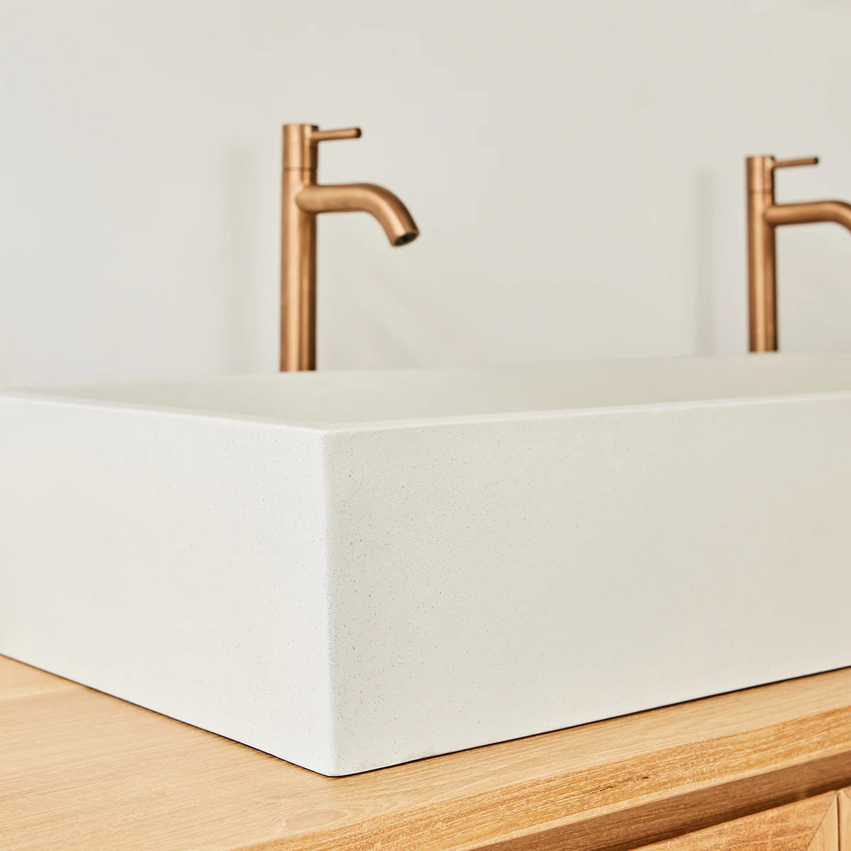 Lavabo de hormigón beige 100 x 37 cm - Image 4