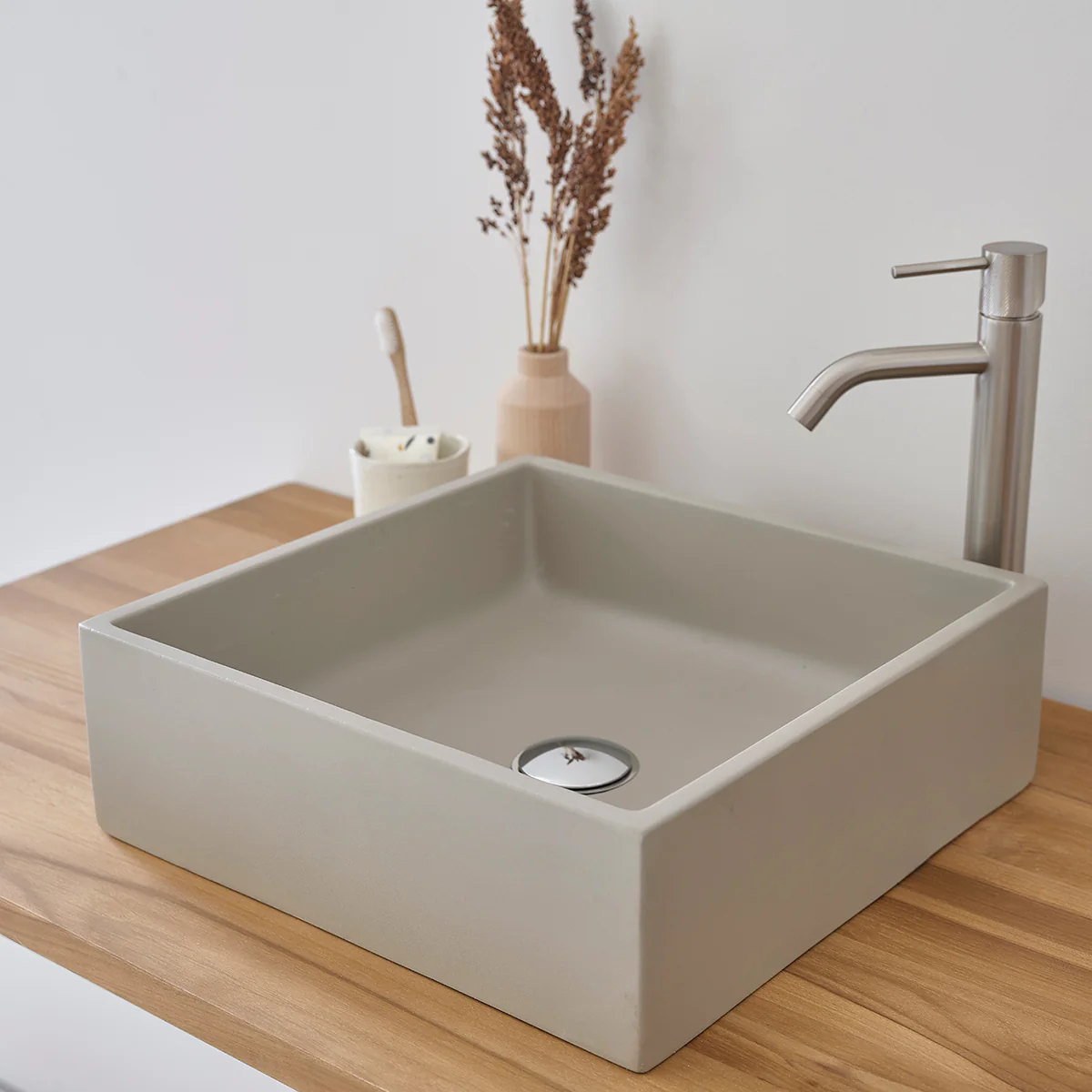Lavabo de hormigón gris cuadrado 37 cm