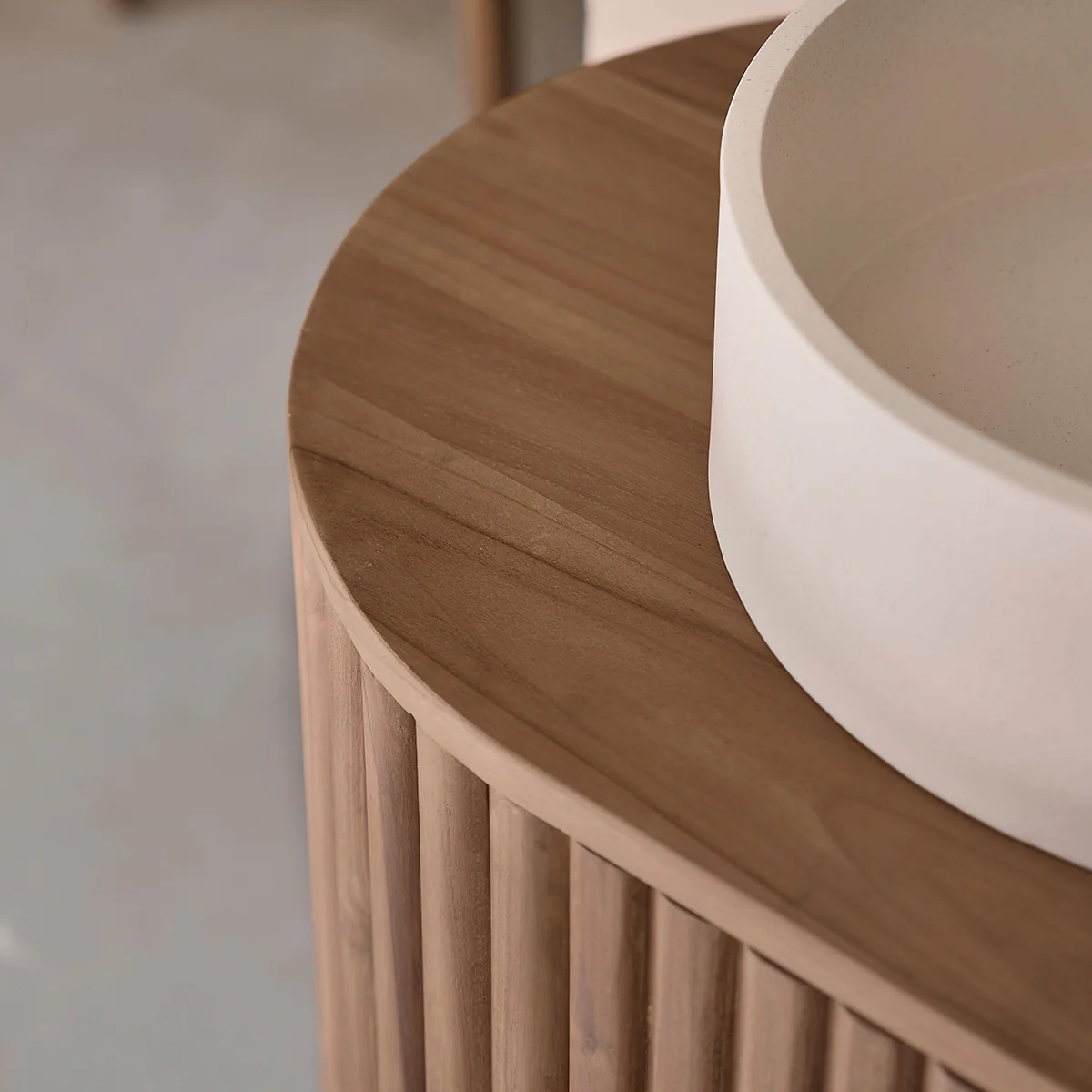 Lavabo de hormigón beige Ø37 cm - Image 5