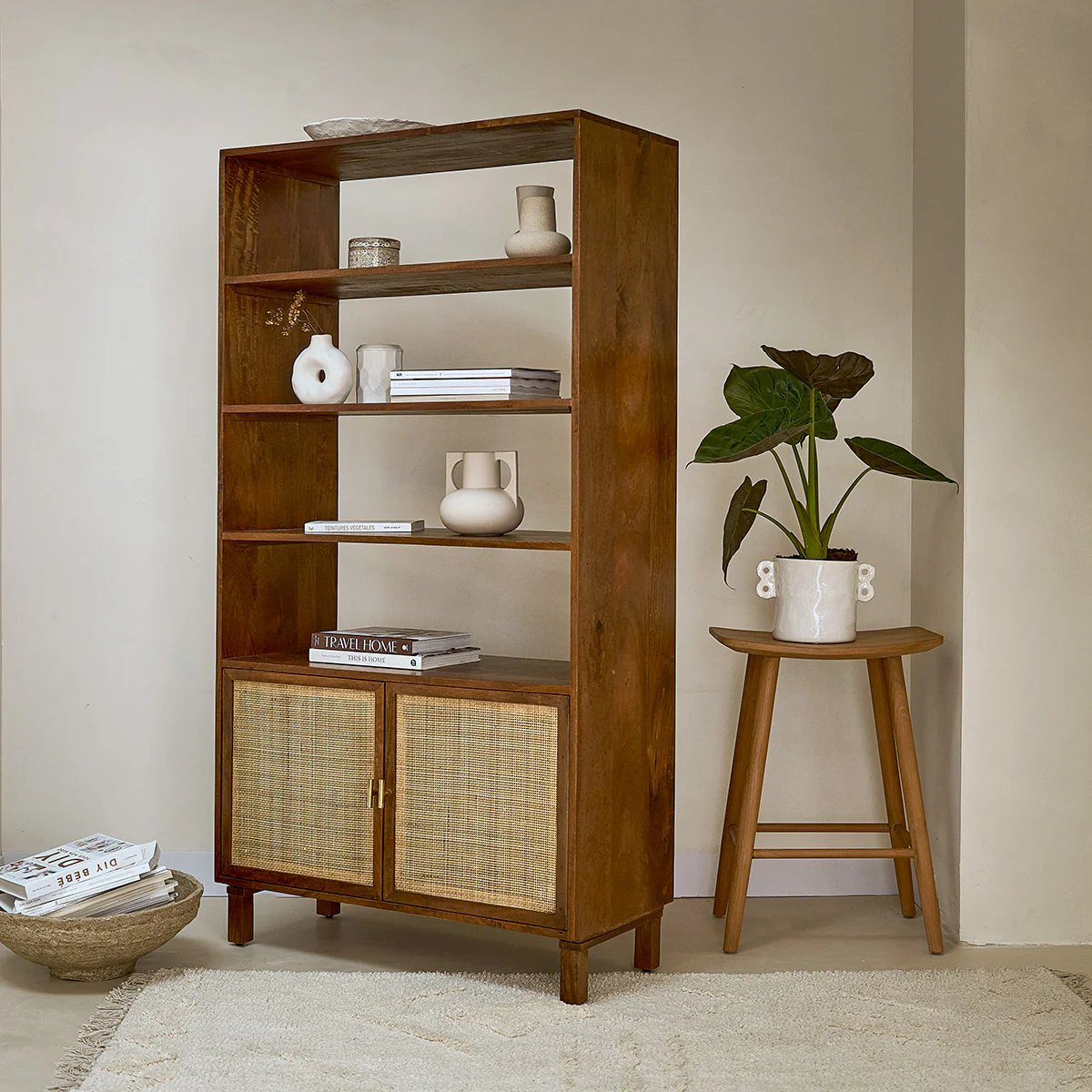 Librería de mango con acabado de nogal y rejilla de 170 cm - Image 3