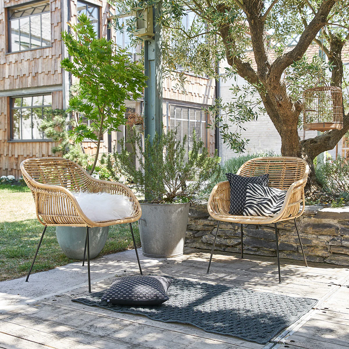 Lote de 2 sillones de ratán y metal - Image 3