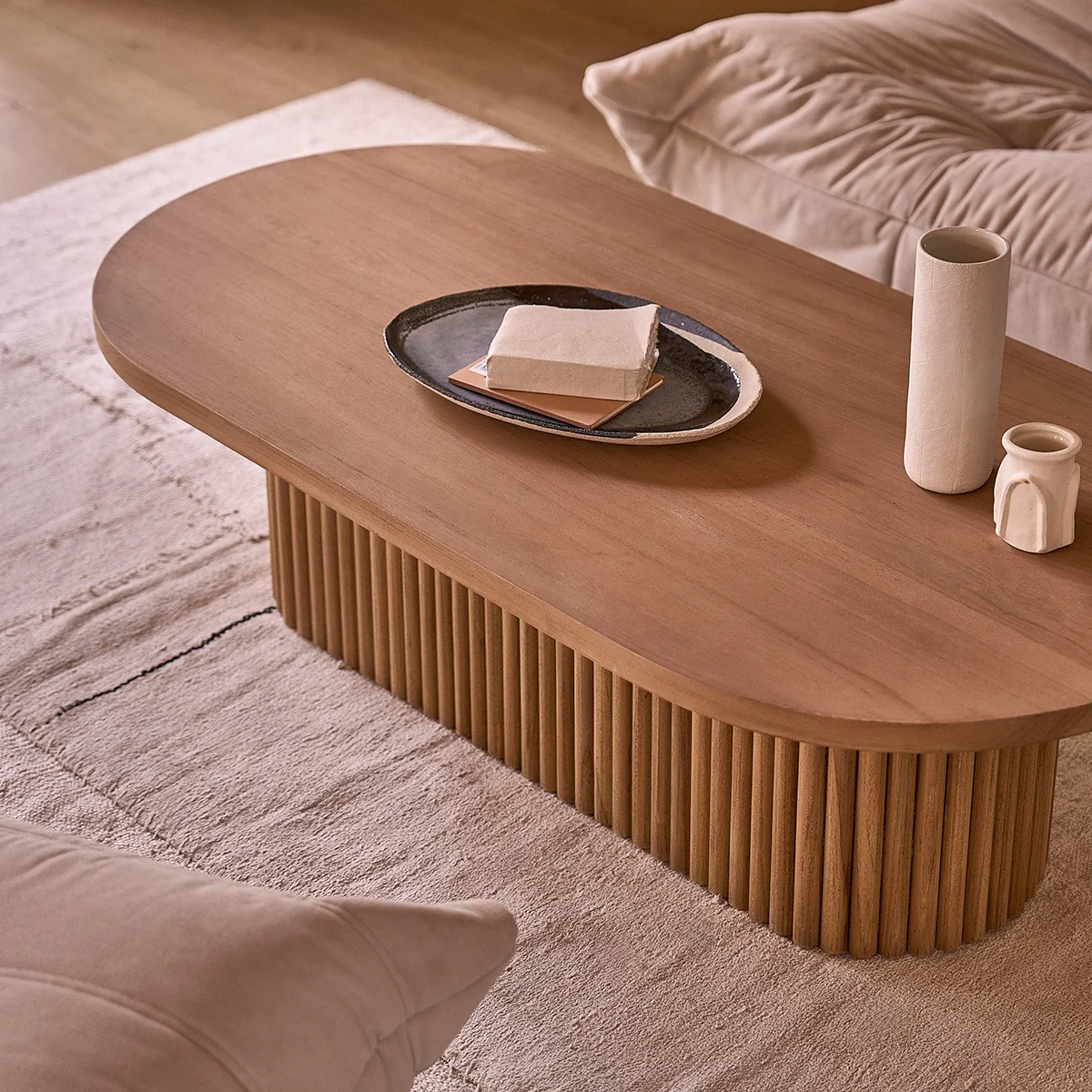 Mesa baja de teca maciza de 120 cm - Image 3
