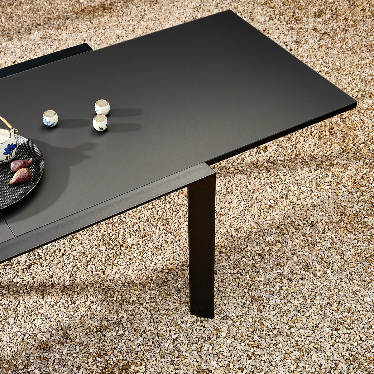 Mesa de jardín extensible de aluminio y cristal, color negro, para 6/10 personas. - Image 4