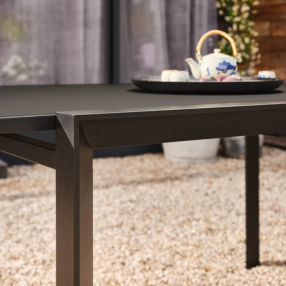 Mesa de jardín extensible de aluminio y cristal, color negro, para 6/10 personas. - Image 5