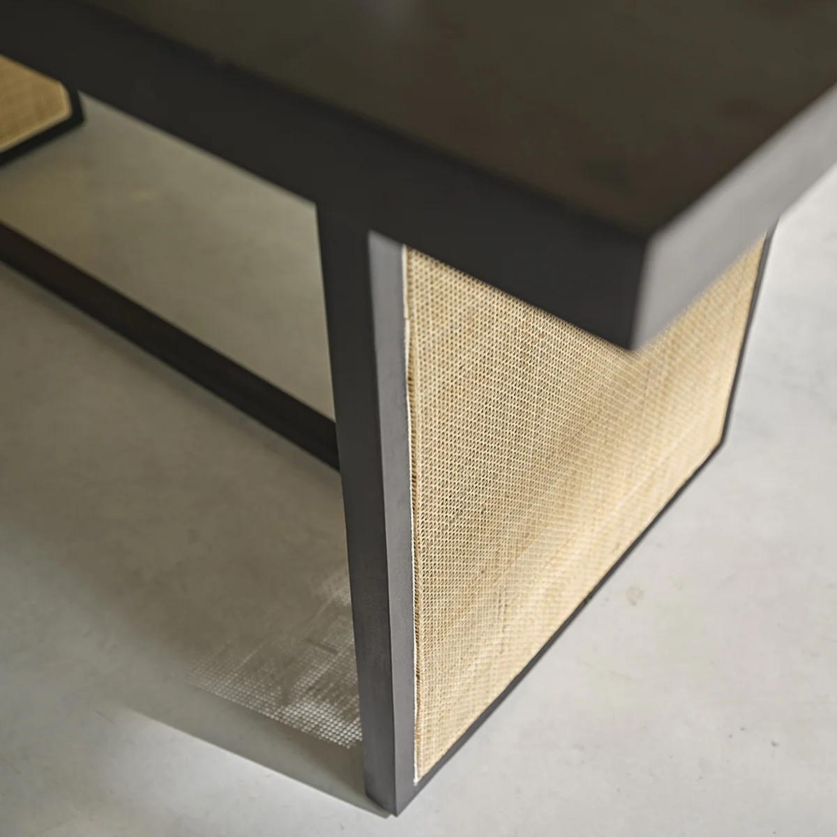 Mesa de mango macizo y rejilla para 6 pers. - Image 5