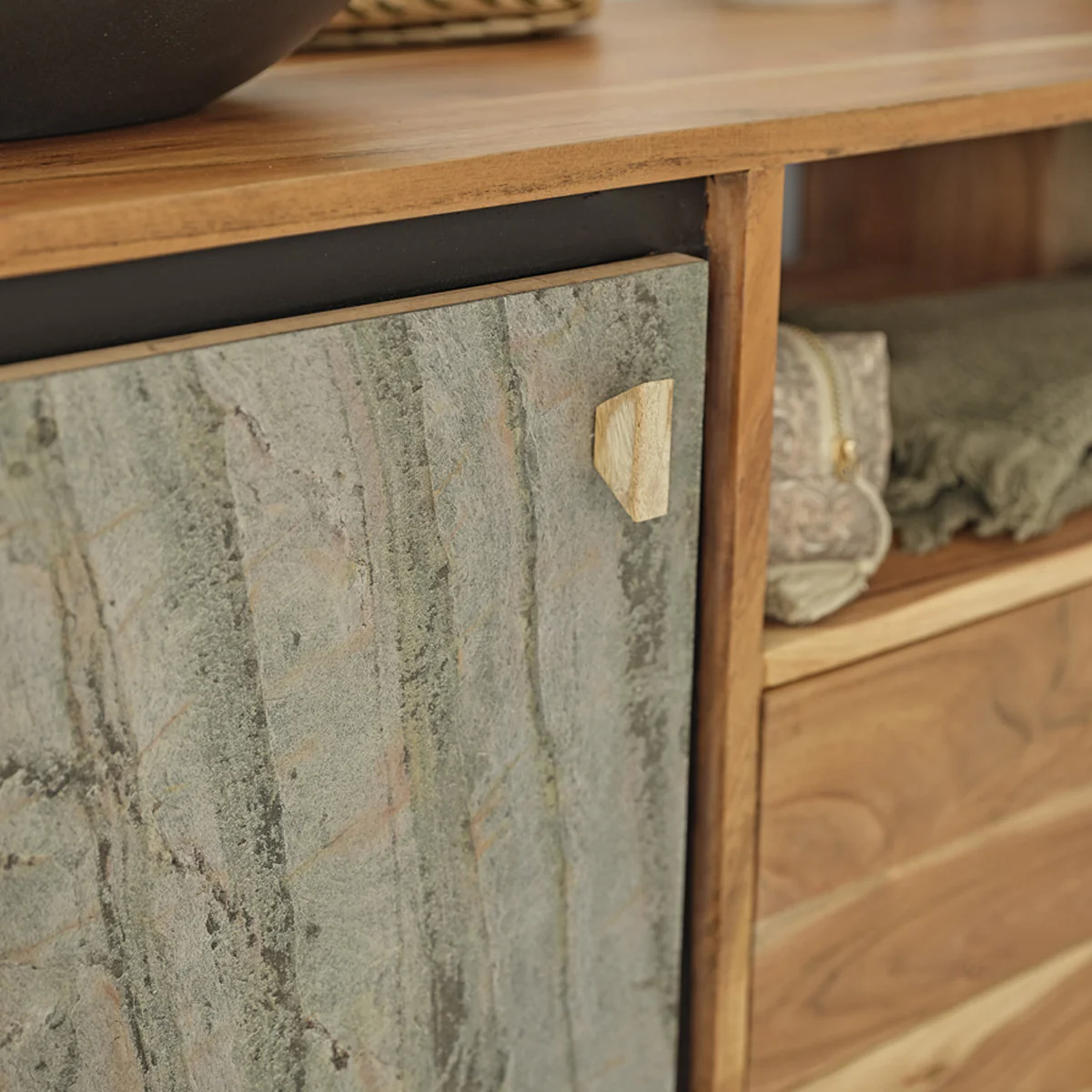 Mueble para lavabo de acacia maciza y piedra de 155 cm - Image 4