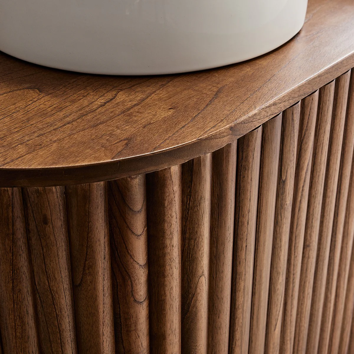 Mueble de lavabo de mindi macizo suspendido 140 cm - Image 4