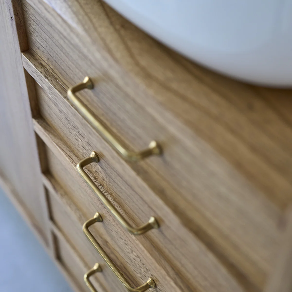 Mueble de lavabo de mindi macizo 135 cm - Image 6