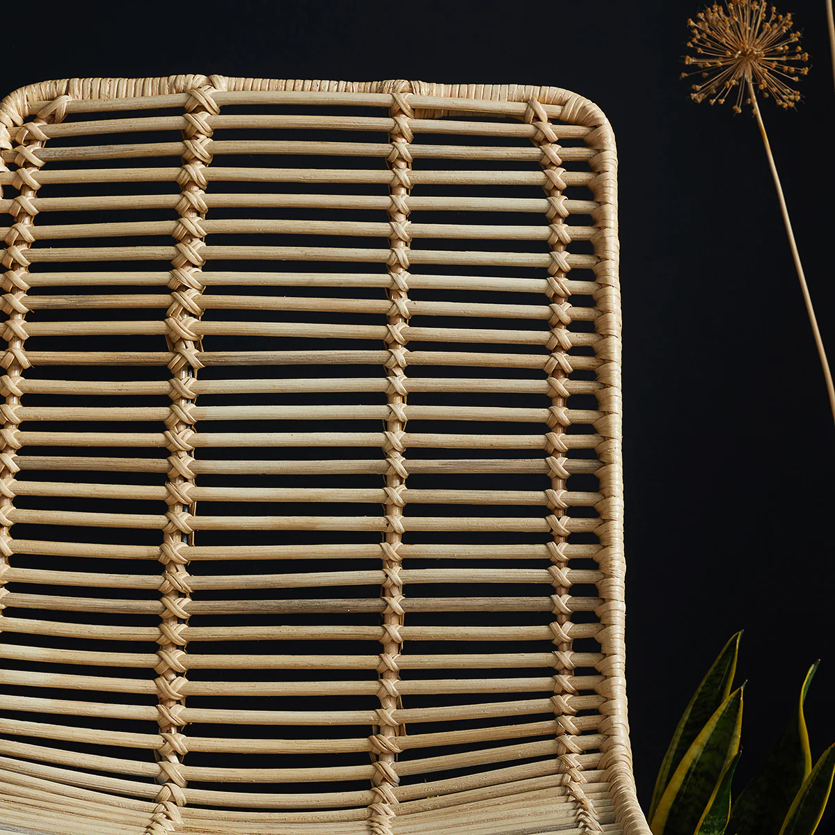 Silla de ratán y metal - Image 3
