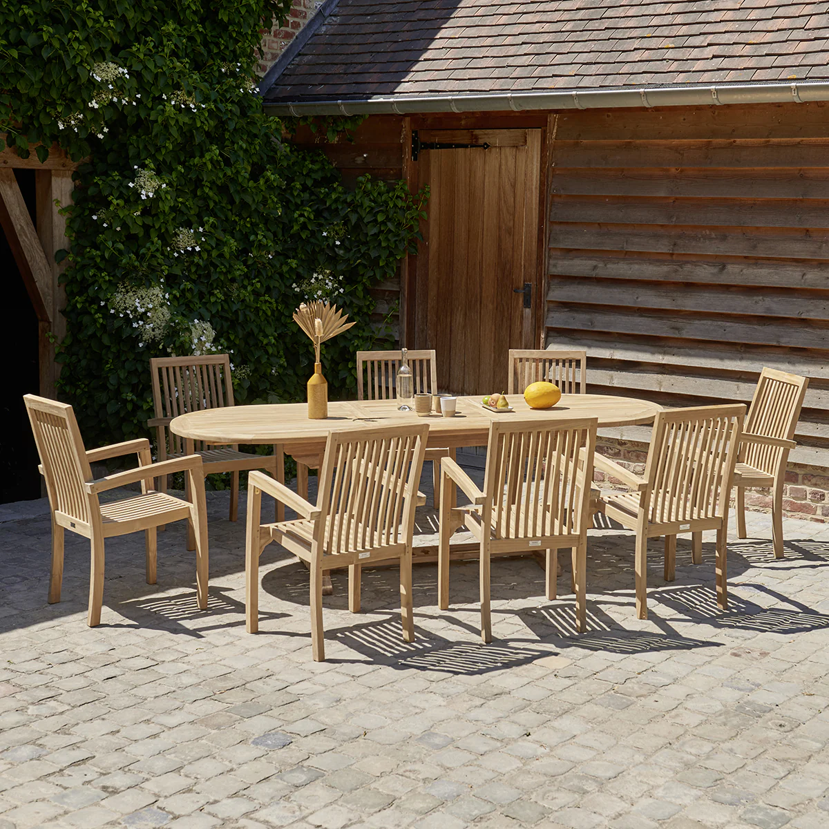 Sillones de exterior de teca maciza apilables (juego de 2) - Image 6