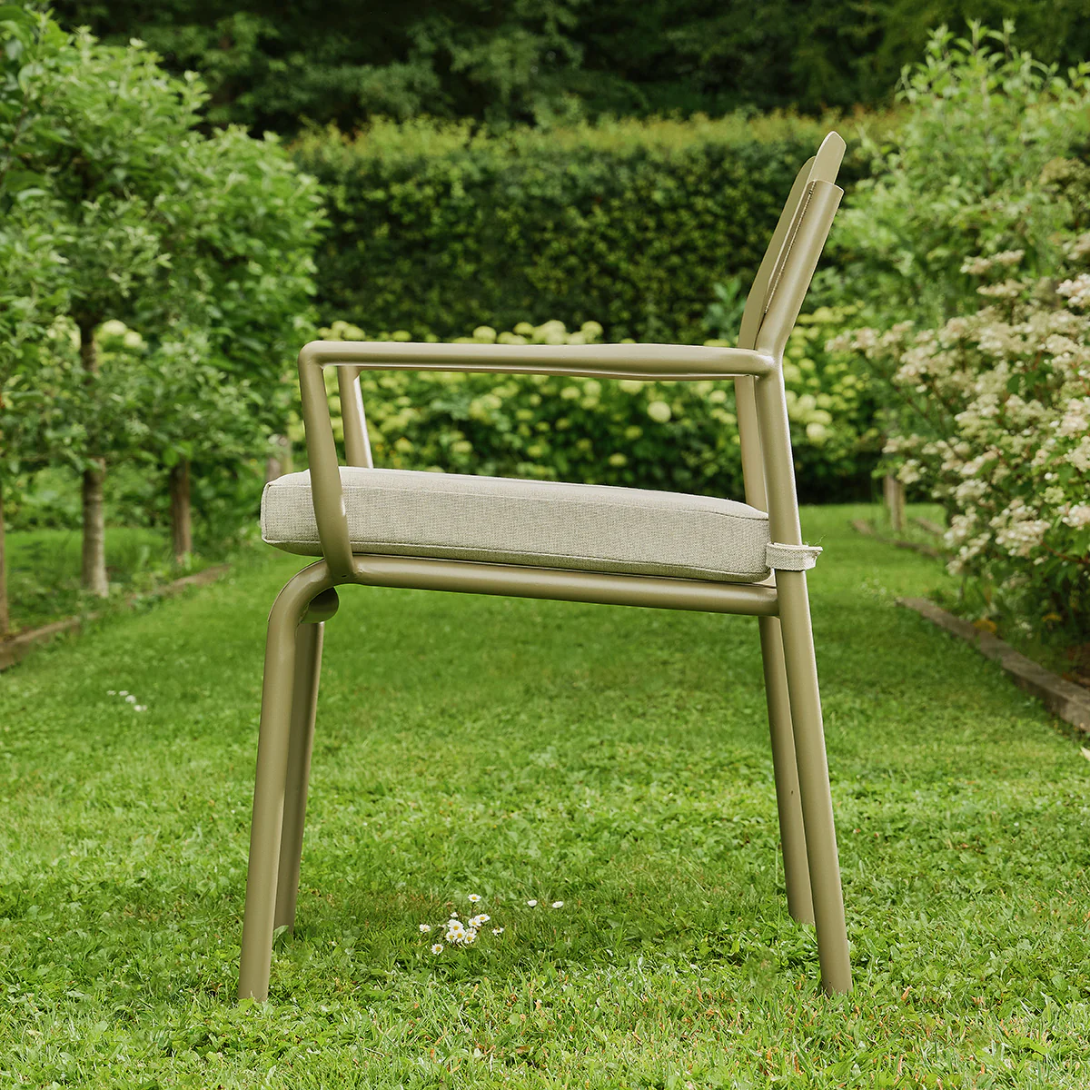 Sillón de jardín de aluminio y tela beige jaspeada (juego de 2) - Image 5