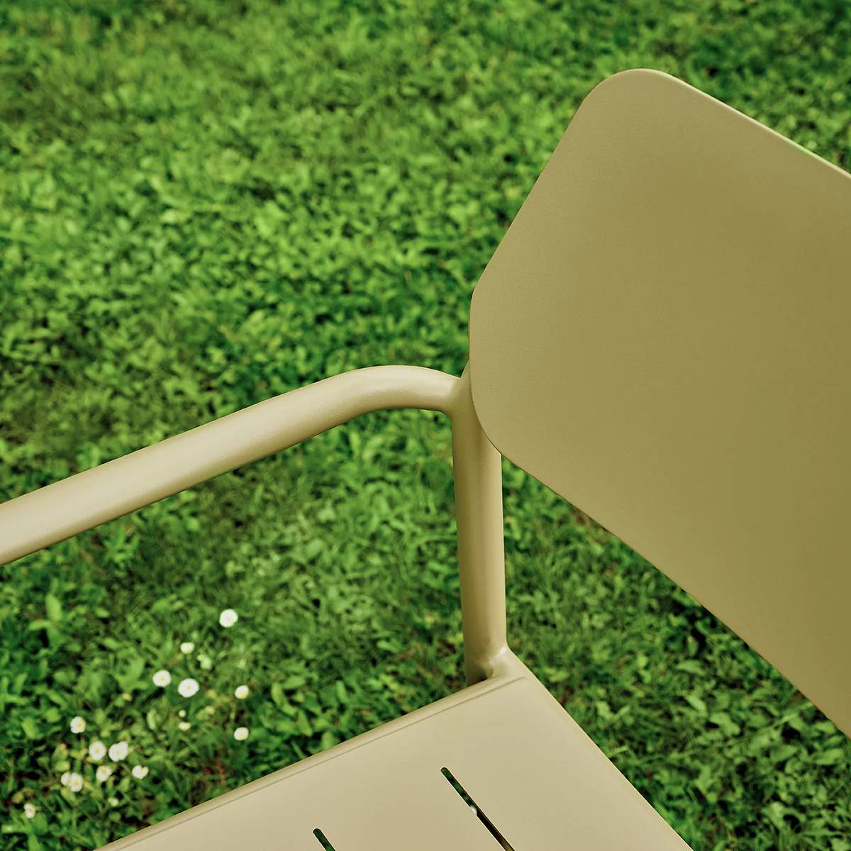 Sillón de jardín de aluminio y tela beige jaspeada (juego de 2) - Image 6
