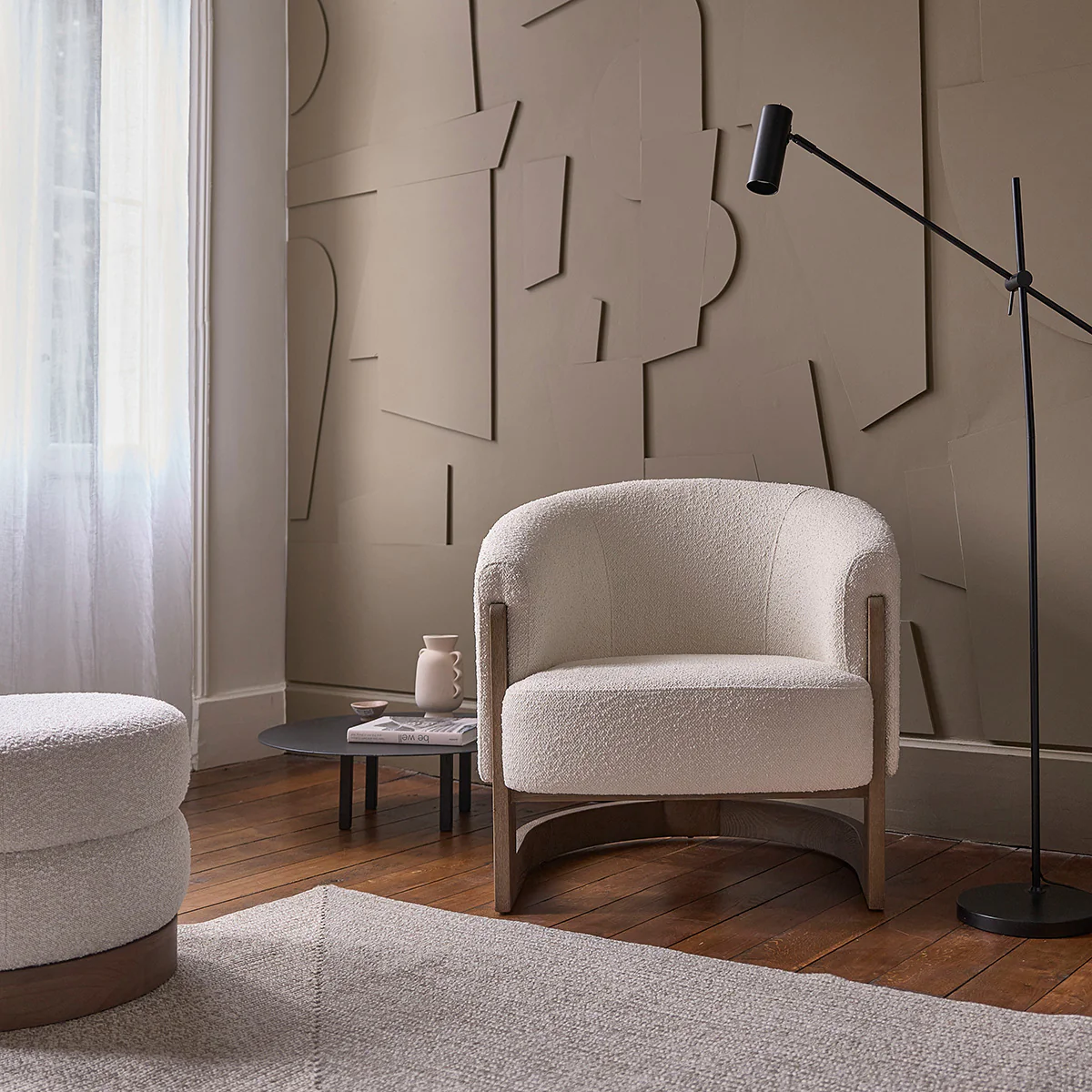 Sillón de roble macizo y tejido bouclette crudo - Image 4
