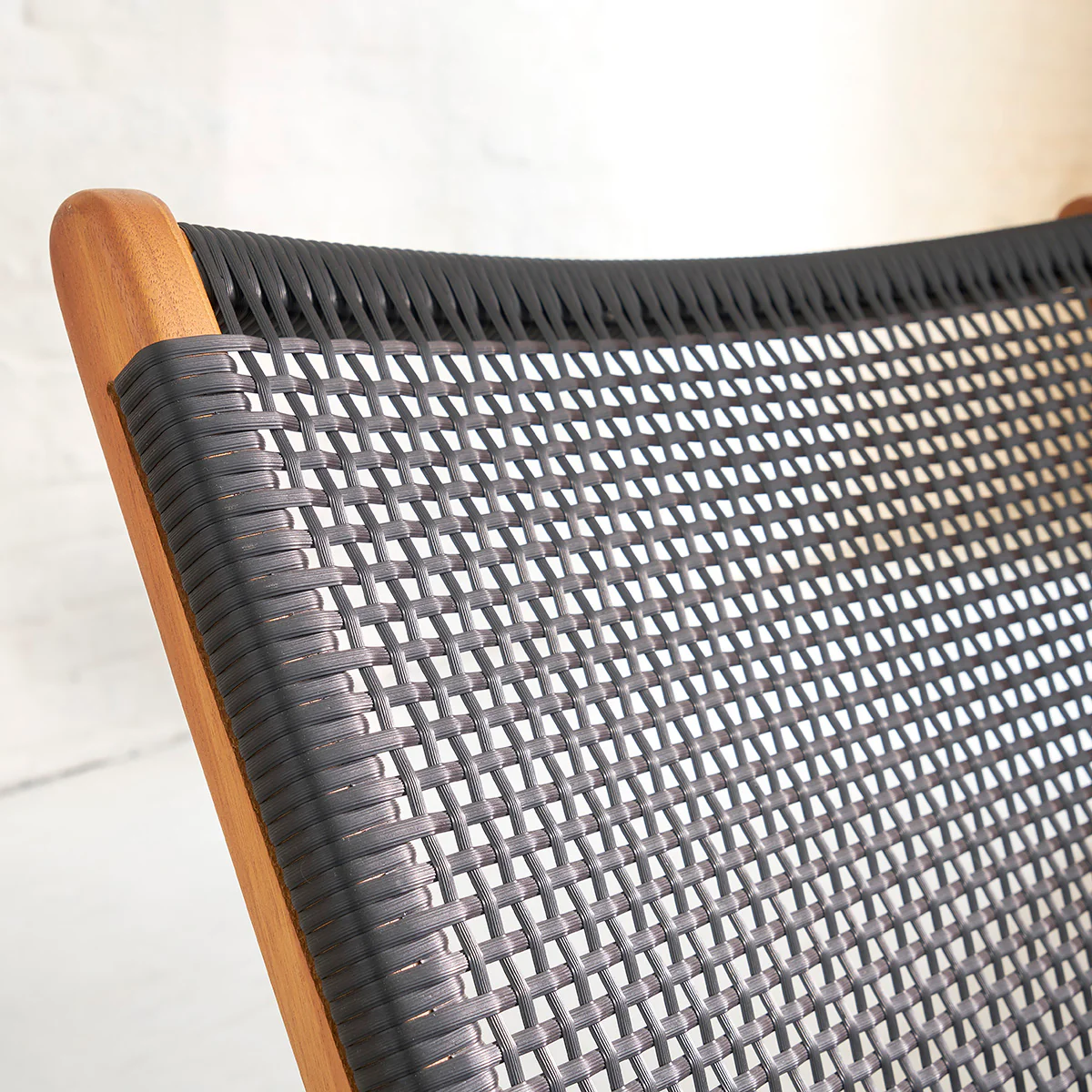 Sillón de teca maciza y tejido - Image 5