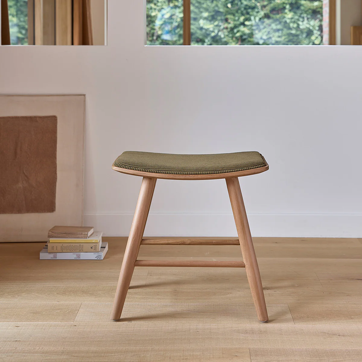 Lote de 2 taburetes de madera de teca con asiento de terciopelo 45 cm - Image 4